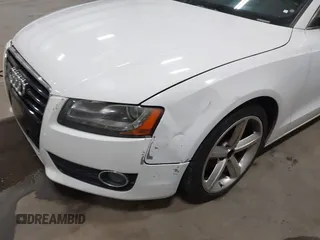 2008 Audi A5 z VIN WAUDK78T58A030231, wystawiony jako IAAI lot #42084381 z przebiegiem 136 049 mil mil oraz . Historia ofert i sprzedaży dostępna na DreamBid. Obrazek 6.