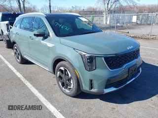 2025 Kia Sorento SX Prestige z VIN KNDRKDJG3S5293662, wystawiony jako IAAI lot #41886980 z przebiegiem 6 203 mil mil oraz . Historia ofert i sprzedaży dostępna na DreamBid. Obrazek 1.