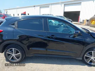 2021 Honda HR-V EX with VIN 3CZRU6H53MM754893, listed as a IAAI auction lot 39904214 with 58,537 mi miles. Bid and sale history available at carsss.com. Image 13.