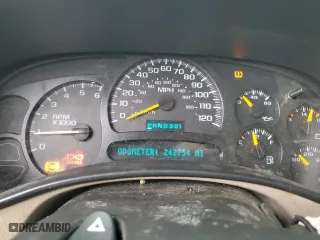 2005 Chevrolet Tahoe Z71 with VIN 1GNEC13T75R112216, listed as a Copart auction lot 84390314 with 242,754 mi miles and Clean Title. Bid and sale history available at carsss.com. Image 9.