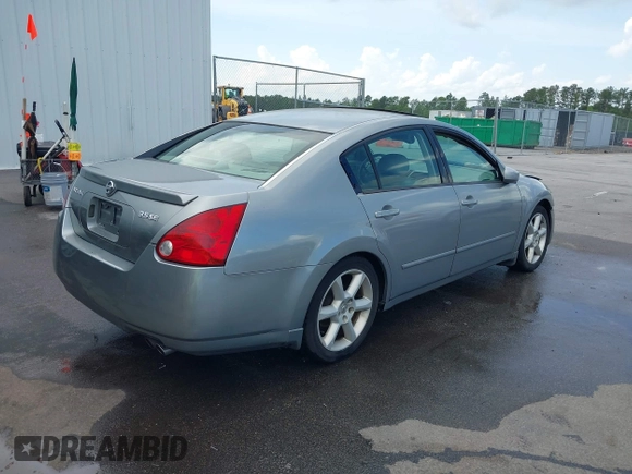 2004 Nissan Maxima SE with VIN 1N4BA41EX4C881792, listed as a IAAI auction lot 42083849 with 166,034 mi miles. Bid and sale history available at carsss.com. Image 4.