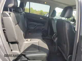 2018 Volkswagen Atlas SEL z VIN 1V2SR2CA4JC583122, wystawiony jako Copart lot #52748205 z przebiegiem 86 071 mil mil oraz Szkoda całkowita • Salvage title. Historia ofert i sprzedaży dostępna na DreamBid. Obrazek 11.
