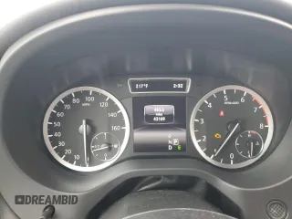 2017 Infiniti QX30 Premium с VIN SJKCH5CR2HA030536, выставлен на аукционе Copart как лот 59049725 с пробегом 43 169 миль миль и Списание • Salvage title. История ставок и продаж доступна на DreamBid. Изображение 9.