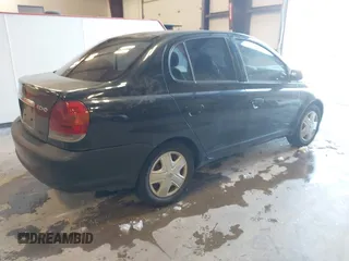 2003 Toyota ECHO with VIN JTDBT123830277187, listed as a IAAI auction lot 41346332 with 177,893 mi miles. Bid and sale history available at carsss.com. Image 4.