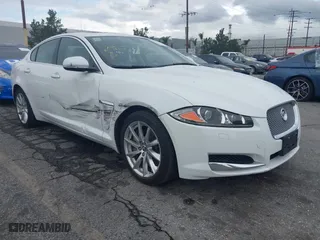 2013 Jaguar XF I4 RWD with VIN SAJWA0ES6DPU00600, listed as a IAAI auction lot 41414317 with 125,439 mi miles. Bid and sale history available at carsss.com. Image 1.