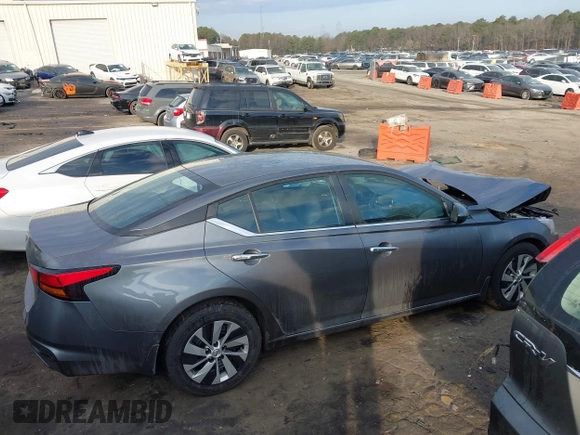 2021 Nissan Altima 2.5 S with VIN 1N4BL4BV0MN398860, listed as a IAAI auction lot 41505155 with 76,818 mi miles. Bid and sale history available at carsss.com. Image 13.