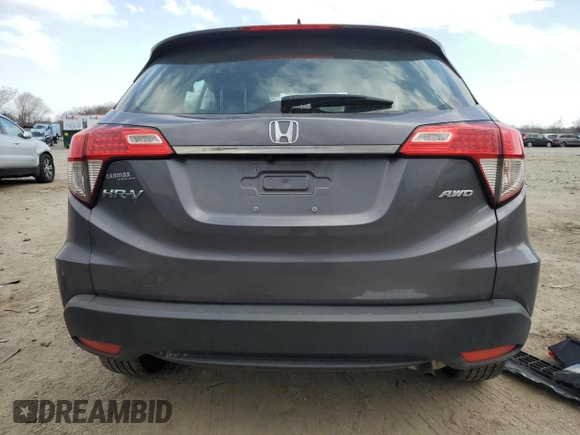 2021 Honda HR-V LX with VIN 3CZRU6H32MM738747, listed as a Copart auction lot 49555795 with 43,316 mi miles and Salvage Title. Bid and sale history available at carsss.com. Image 6.