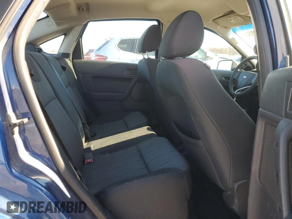 2008 Ford Focus SE with VIN 1FAHP35N38W177919, listed as a Copart auction lot 84930554 with 200,383 mi miles and Salvage Title. Bid and sale history available at carsss.com. Image 10.