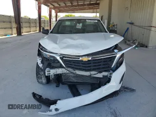 2022 Chevrolet Equinox LS z VIN 3GNAXHEVXNS237315, wystawiony jako Copart lot #57390925 z przebiegiem 22 590 mil mil oraz Szkoda całkowita • Salvage title. Historia ofert i sprzedaży dostępna na DreamBid. Obrazek 5.