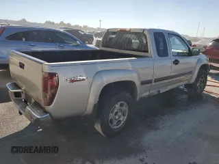 2005 GMC Canyon SLE Z71 with VIN 1GTDT196158195105, listed as a Copart auction lot 81497704 with 245,278 mi miles and Salvage Title. Bid and sale history available at carsss.com. Image 3.