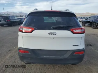 2017 Jeep Cherokee Latitude with VIN 1C4PJLCS7HW619486, listed as a Copart auction lot 47152985 with 69,837 mi miles and Salvage Title. Bid and sale history available at carsss.com. Image 6.
