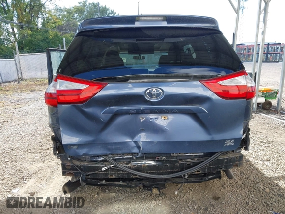 2015 Toyota Sienna Limited z VIN 5TDDK3DC1FS095692, wystawiony jako IAAI lot #40485296 z przebiegiem 100 324 mil mil oraz . Historia ofert i sprzedaży dostępna na DreamBid. Obrazek 6.
