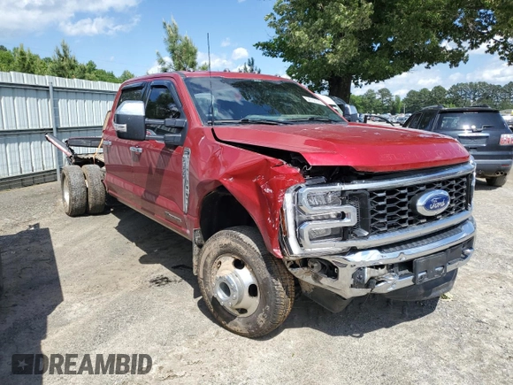 2024 Ford F-350 XL z VIN 1FT8W3DT2REF06548, wystawiony jako Copart lot #54759725 z przebiegiem 11 398 mil mil oraz Czysty tytuł • Clean title. Historia ofert i sprzedaży dostępna na DreamBid. Obrazek 4.