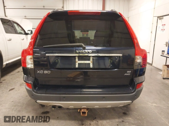 2007 Volvo XC90 I6 with VIN YV4CZ982671353700, listed as a IAAI auction lot 42011095 with 201,566 mi miles and . Bid and sale history available at DreamBid. Image 17.