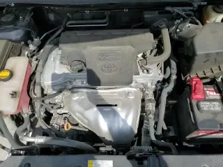 2018 Toyota RAV4 Limited z VIN 2T3YFREV6JW453840, wystawiony jako Copart lot #69652835 z przebiegiem 123 650 mil mil oraz Szkoda całkowita • Salvage title. Historia ofert i sprzedaży dostępna na DreamBid. Obrazek 17.