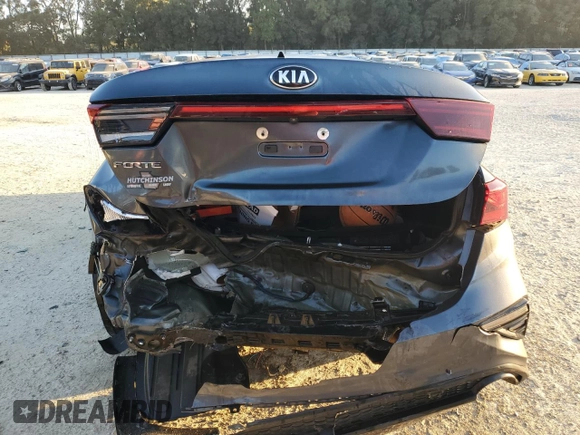 2019 Kia Forte LXS with VIN 3KPF24AD0KE076311, listed as a Copart auction lot 77843104 with 177,242 mi miles and Non Repairable. Bid and sale history available at carsss.com. Image 6.