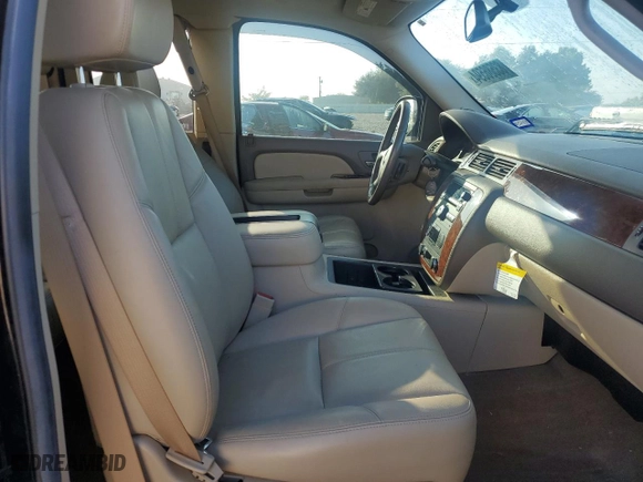 2009 Chevrolet Silverado 1500 LTZ with VIN 1GCEK39J09Z128633, listed as a Copart auction lot 83586594 with 0 mi miles and Salvage Title. Bid and sale history available at carsss.com. Image 7.