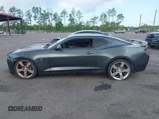 2017 Chevrolet Camaro 2SS с VIN 1G1FH1R73H0193015, выставлен на аукционе IAAI как лот 42000987 с пробегом 99 903 миль миль и . История ставок и продаж доступна на DreamBid. Изображение 14.