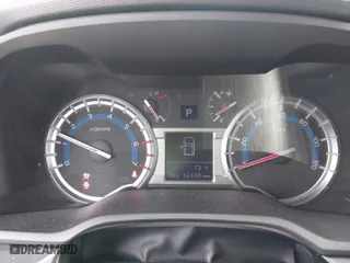 2019 Toyota 4Runner SR5 with VIN JTEBU5JR2K5690374, listed as a IAAI auction lot 41375797 with 62,188 mi miles. Bid and sale history available at carsss.com. Image 7.