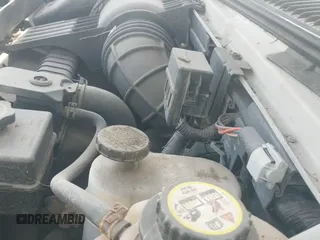 2008 Ford Econoline Cargo Commercial with VIN 1FTNS24W88DB32051, listed as a IAAI auction lot 43264520 with 225,992 mi miles and . Bid and sale history available at DreamBid. Image 12.