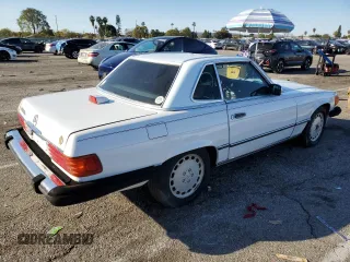 1987 Mercedes-Benz 560 SL with VIN WDBBA48D0HA067593, listed as a Copart auction lot 46535045 with 72,204 mi miles and Clean Title. Bid and sale history available at DreamBid. Image 3.