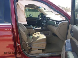 2019 Chevrolet Tahoe LT z VIN 1GNSCBKC9KR102552, wystawiony jako IAAI lot #41792517 z przebiegiem 92 856 mil mil oraz . Historia ofert i sprzedaży dostępna na DreamBid. Obrazek 5.