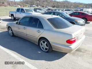 2001 Mercedes-Benz E-Class with VIN WDBJF65J61B251908, listed as a IAAI auction lot 41800893 with 187,178 mi miles. Bid and sale history available at carsss.com. Image 3.