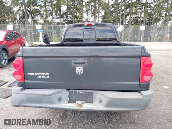 2008 Dodge Dakota с VIN 1D7HW32KX8S560888, выставлен на аукционе IAAI как лот 42025097 с пробегом 46 639 миль миль и . История ставок и продаж доступна на DreamBid. Изображение 16.