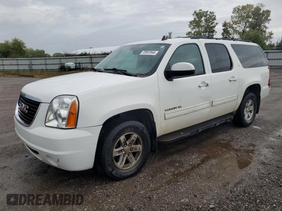 2013 GMC Yukon XL SLT with VIN 1GKS1KE0XDR217149, listed as a Copart auction lot 72897044 with 211,862 mi miles and Clean Title. Bid and sale history available at carsss.com. Image 1.
