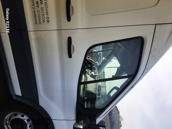2023 Ford Transit Cargo with VIN 1FTBR1X86PKC09421, listed as a IAAI auction lot 42796097 with 10,233 mi miles and . Bid and sale history available at DreamBid. Image 9.