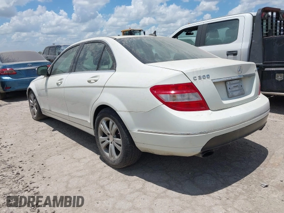 2009 Mercedes-Benz C 300 Sport with VIN WDDGF81X89F265255, listed as a IAAI auction lot 42552867 with 88,548 mi miles and . Bid and sale history available at DreamBid. Image 3.