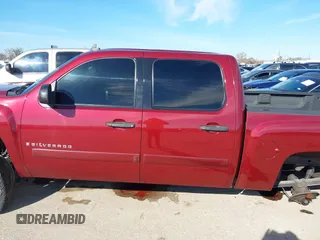 2008 Chevrolet Silverado 1500 1LT with VIN 3GCEC13J48G299099, listed as a IAAI auction lot 41309716 with 199,215 mi miles and . Bid and sale history available at DreamBid. Image 14.