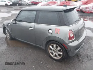 2010 MINI Hardtop S with VIN WMWMF7C52ATZ69781, listed as a IAAI auction lot 42181620 with 80,967 mi miles and . Bid and sale history available at DreamBid. Image 3.
