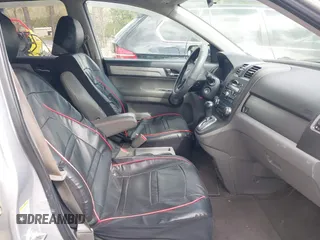 2011 Honda CR-V SE with VIN 5J6RE4H43BL031889, listed as a IAAI auction lot 41950949 with 264,503 mi miles. Bid and sale history available at carsss.com. Image 5.