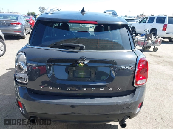 2019 MINI Countryman Cooper S with VIN WMZYT3C51K3E95266, listed as a IAAI auction lot 42531352 with 67,987 mi miles and . Bid and sale history available at DreamBid. Image 15.