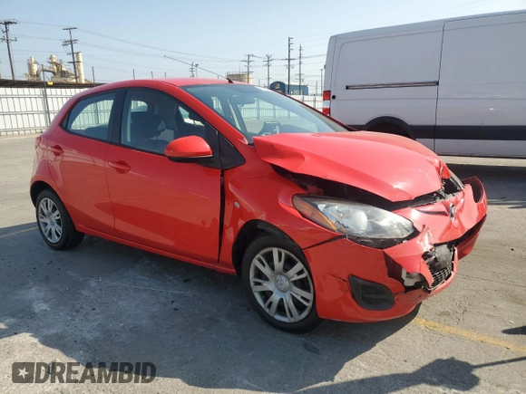 2014 Mazda 2 Sport z VIN JM1DE1KZ7E0186633, wystawiony jako Copart lot #59354705 z przebiegiem 111 234 mil mil oraz Szkoda całkowita • Salvage title. Historia ofert i sprzedaży dostępna na DreamBid. Obrazek 4.