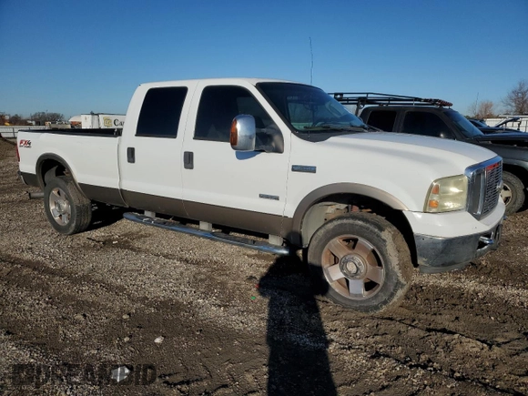 2007 Ford F-350 XL with VIN 1FTWW31P07EA05380, listed as a Copart auction lot 42838425 with 298,926 mi miles and Clean title. Bid and sale history available at DreamBid. Image 4.