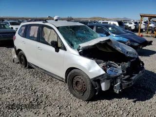 2015 Subaru Forester 2.5i with VIN JF2SJAAC6FG500198, listed as a Copart auction lot 46878915 with Not Provided miles and Salvage Title. Bid and sale history available at carsss.com. Image 4.