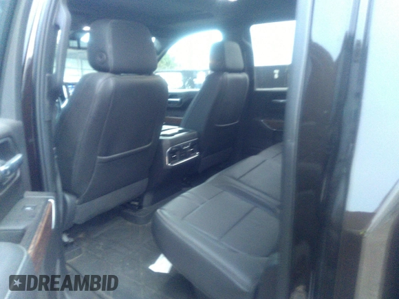 2020 Chevrolet Silverado 1500 High Country with VIN 3GCUYHET8LG273151, listed as a IAAI auction lot 41358870 with 121,265 mi miles. Bid and sale history available at carsss.com. Image 19.