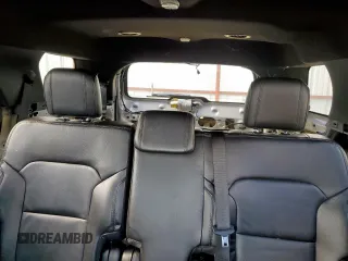 2017 Ford Explorer XLT z VIN 1FM5K7D86HGC17656, wystawiony jako Copart lot #56519135 z przebiegiem 112 156 mil mil oraz Szkoda całkowita • Salvage title. Historia ofert i sprzedaży dostępna na DreamBid. Obrazek 10.