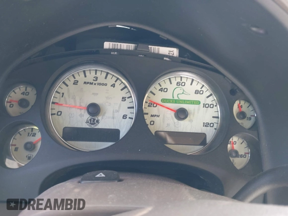 2013 Chevrolet Tahoe LT with VIN 1GNSKBE02DR280326, listed as a IAAI auction lot 42051269 with Not provided miles and . Bid and sale history available at DreamBid. Image 7.
