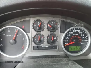 2006 Ford F-150 XLT с VIN 1FTPX14566KB21652, выставлен на аукционе Copart как лот 54096675 с пробегом 56 237 миль миль и Списание • Salvage title. История ставок и продаж доступна на DreamBid. Изображение 9.