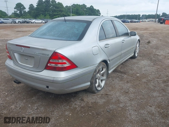 2005 Mercedes-Benz C 230 Kompressor with VIN WDBRF40J75F652543, listed as a IAAI auction lot 42354324 with 158,490 mi miles and . Bid and sale history available at DreamBid. Image 4.