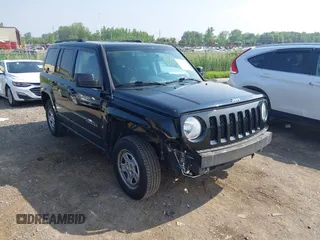 2016 Jeep Patriot Sport с VIN 1C4NJPBA6GD621277, выставлен на аукционе IAAI как лот 42458826 с пробегом 106 044 миль миль и . История ставок и продаж доступна на DreamBid. Изображение 1.