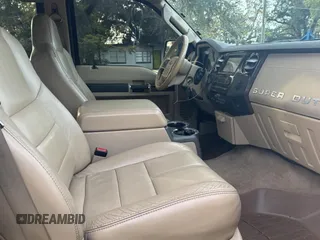 2008 Ford Super Duty F-450 DRW XL with VIN 1FTXW43R38EC55156, listed as a Copart auction lot 41510675 with 184,694 mi miles and Clean Title. Bid and sale history available at carsss.com. Image 5.