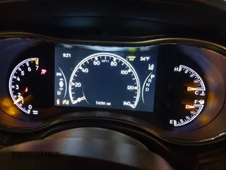 2018 Jeep Grand Cherokee High Altitude with VIN 1C4RJFCG3JC506731, listed as a IAAI auction lot 41269238 with 74,791 mi miles. Bid and sale history available at carsss.com. Image 7.