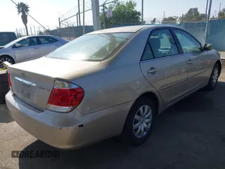 2006 Toyota Camry STD z VIN 4T1BE32K56U114339, wystawiony jako IAAI lot #42441135 z przebiegiem 217 153 mil mil oraz . Historia ofert i sprzedaży dostępna na DreamBid. Obrazek 4.