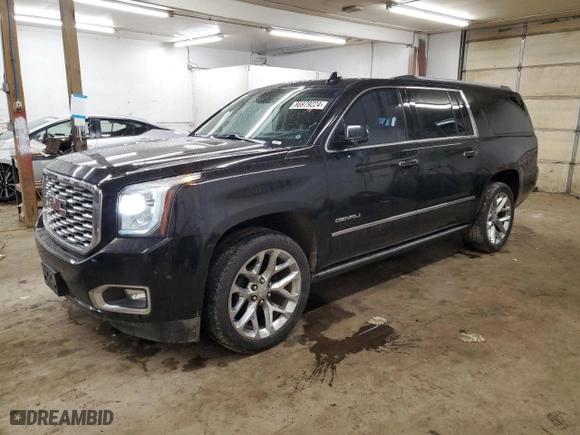 2020 GMC Yukon XL Denali with VIN 1GKS2HKJ3LR284607, listed as a Copart auction lot 86979224 with 85,304 mi miles and Salvage Title. Bid and sale history available at carsss.com. Image 1.