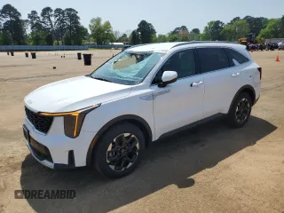 2025 Kia Sorento S z VIN 5XYRL4JC2SG335367, wystawiony jako Copart lot #51314355 z przebiegiem 10 mil mil oraz Szkoda całkowita • Salvage title. Historia ofert i sprzedaży dostępna na DreamBid. Obrazek 1.