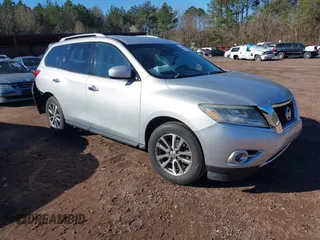 2015 Nissan Pathfinder SL with VIN 5N1AR2MN6FC637683, listed as a IAAI auction lot 41732268 with 170,134 mi miles and . Bid and sale history available at DreamBid. Image 1.